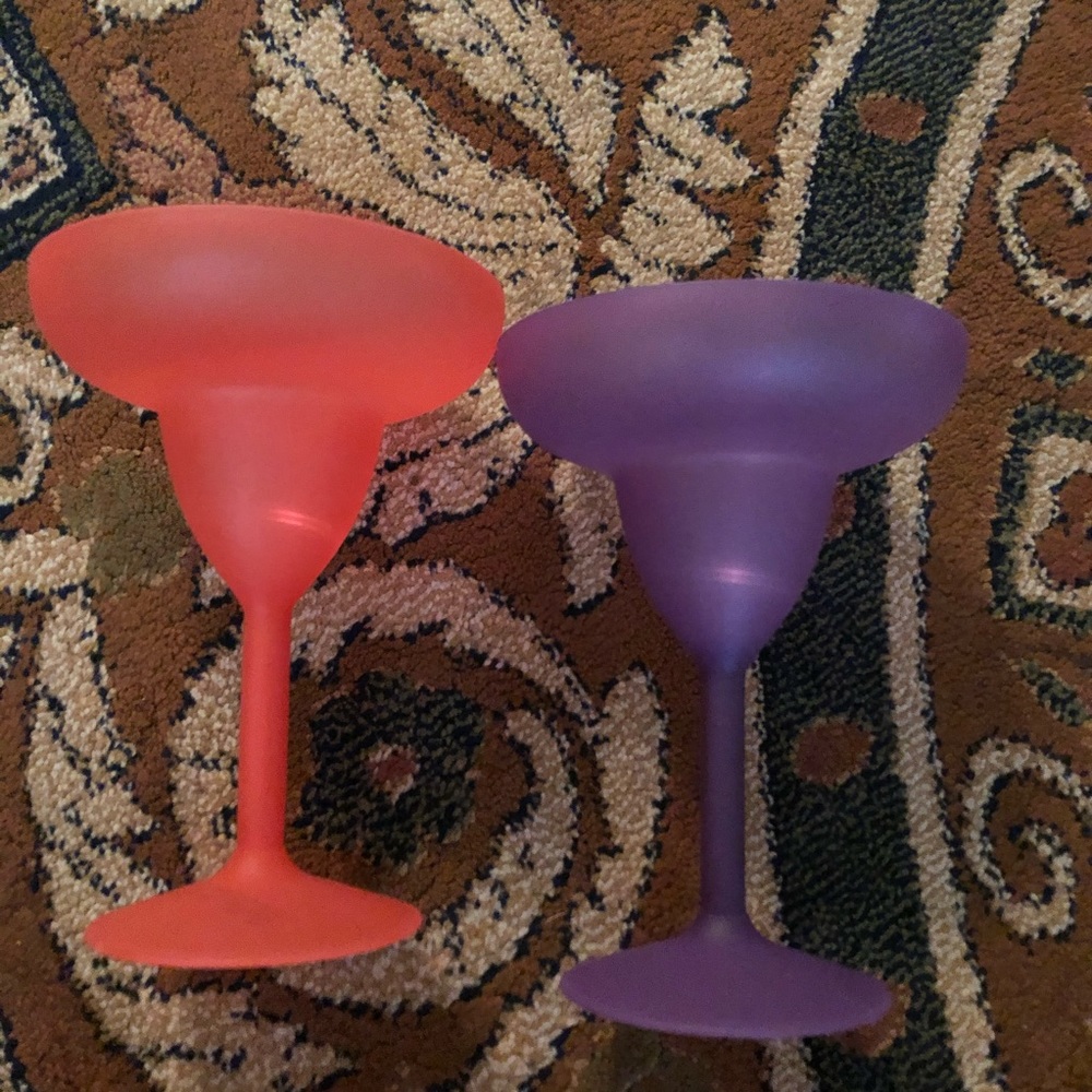 (2) plastic margarita glasses